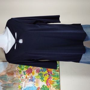 CSC Studio Keyhole Neckline Stretch Knit Top